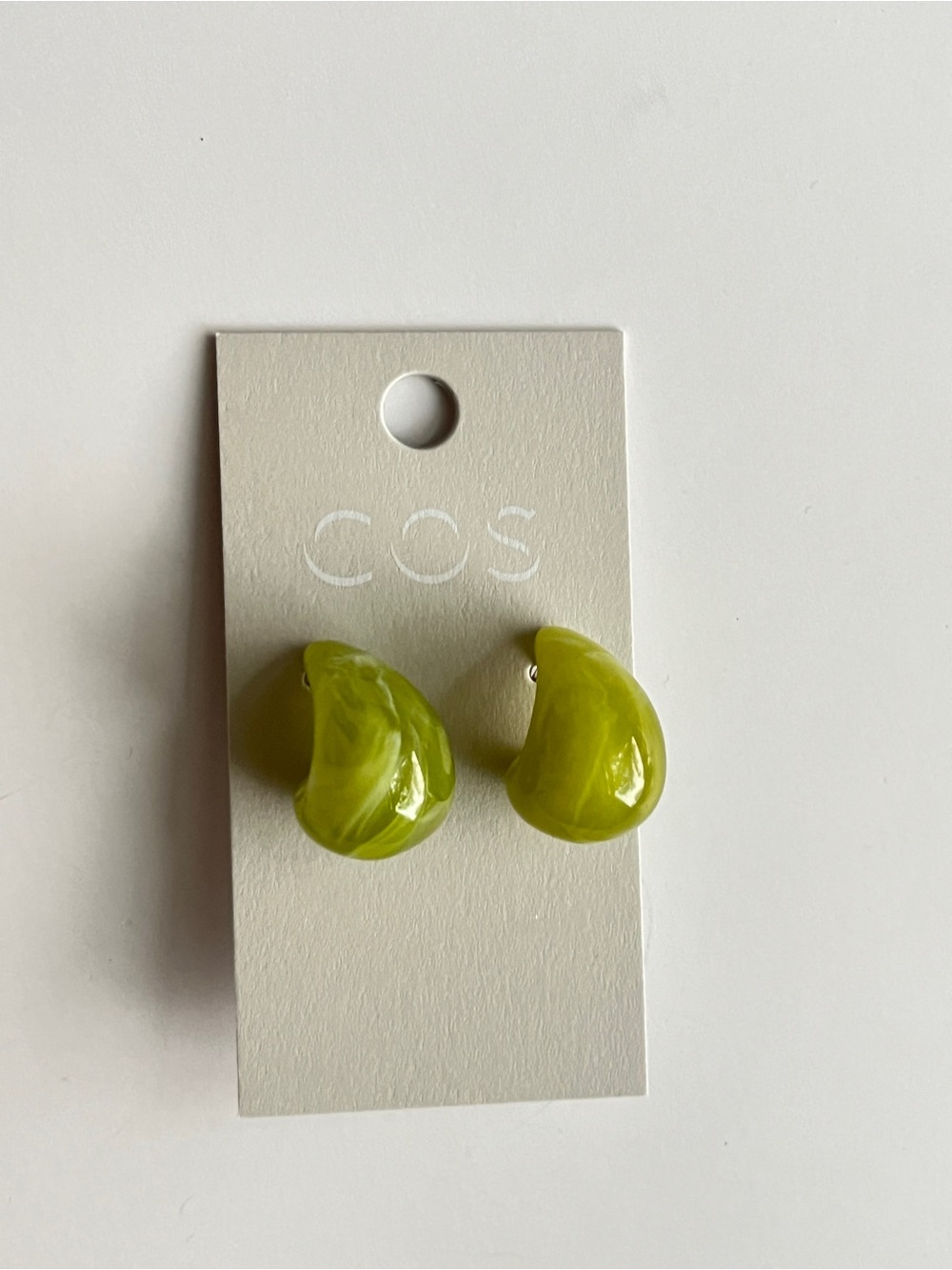 Accessories Subcategory Identification